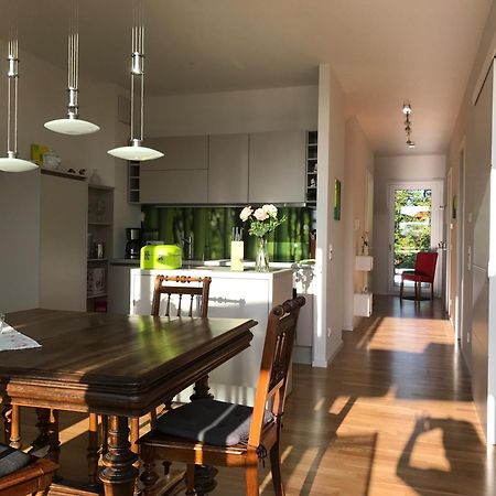 Ferienwohnung Urlaubsglueck- Lichtdurchflutete Wohnung Mit Balkon Und Seesicht Lindau  Exterior foto
