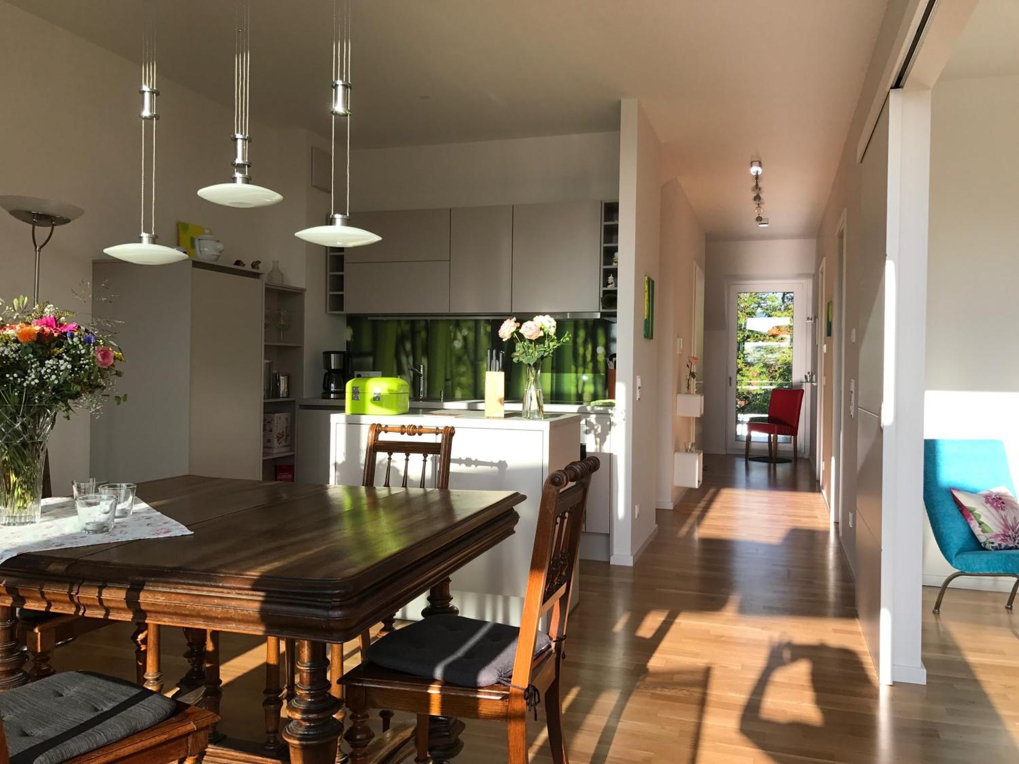 Ferienwohnung Urlaubsglueck- Lichtdurchflutete Wohnung Mit Balkon Und Seesicht Lindau  Exterior foto